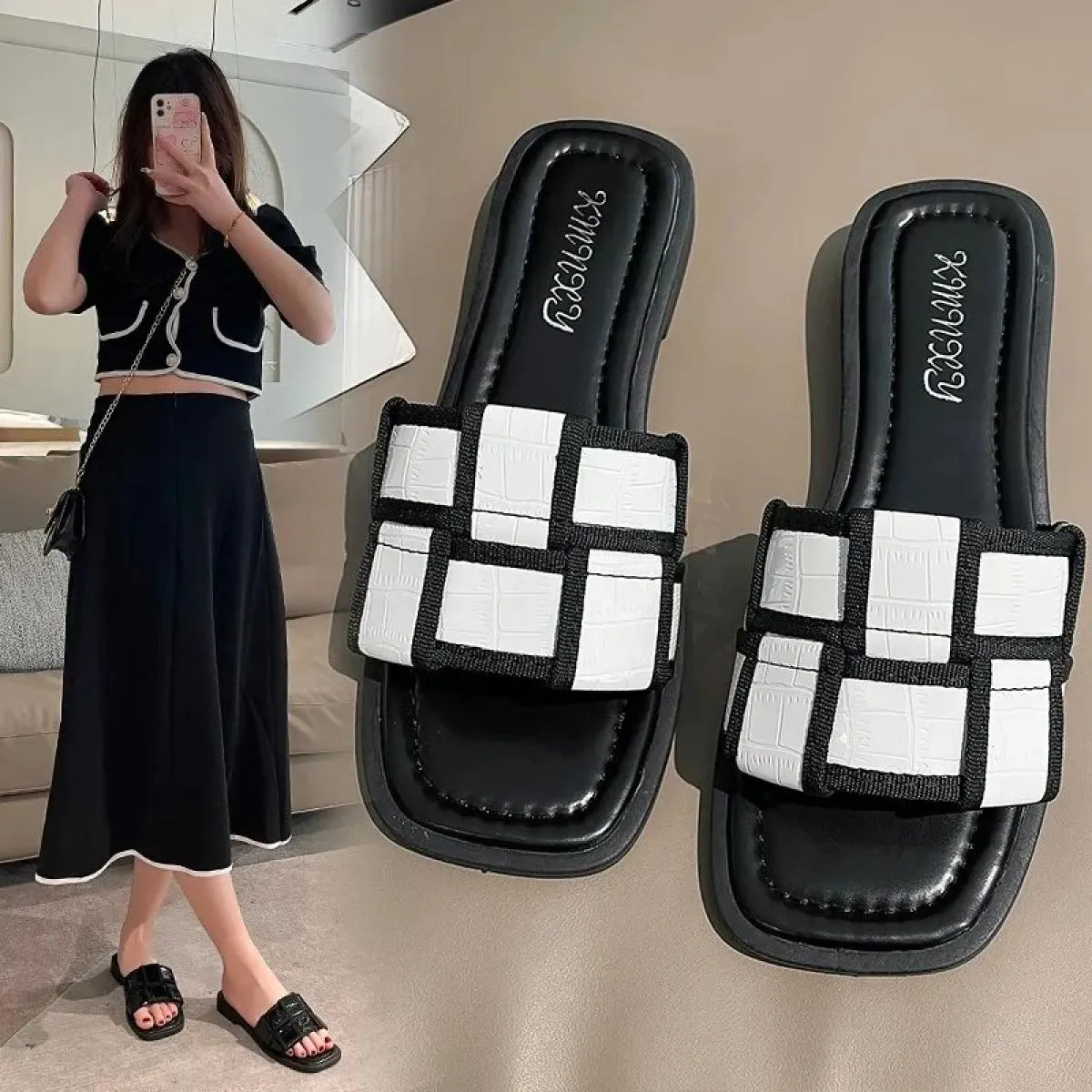 2022 Pantofole moda donna Pantofole estive da donna Ragazza bella Sandali casual da spiaggia all'aperto Scarpe basse da casa Fli