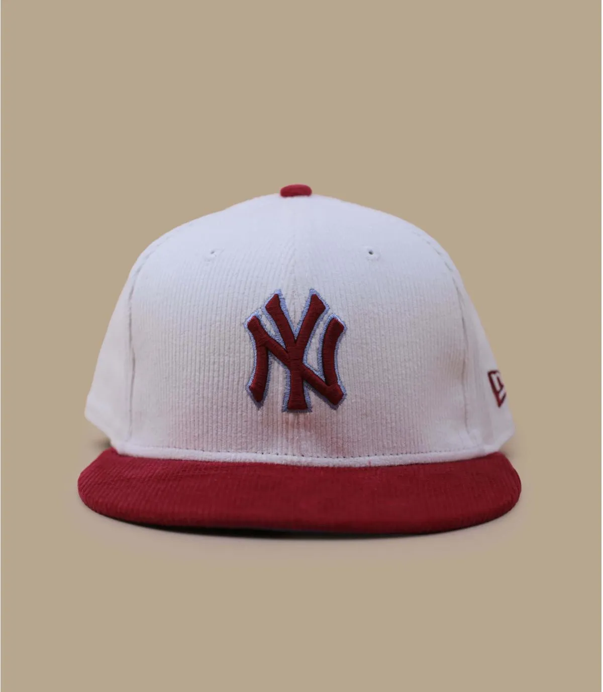 Cappello fitted NY rosso beige a costeCappellini Cord 59Fifty NY offwhite red     