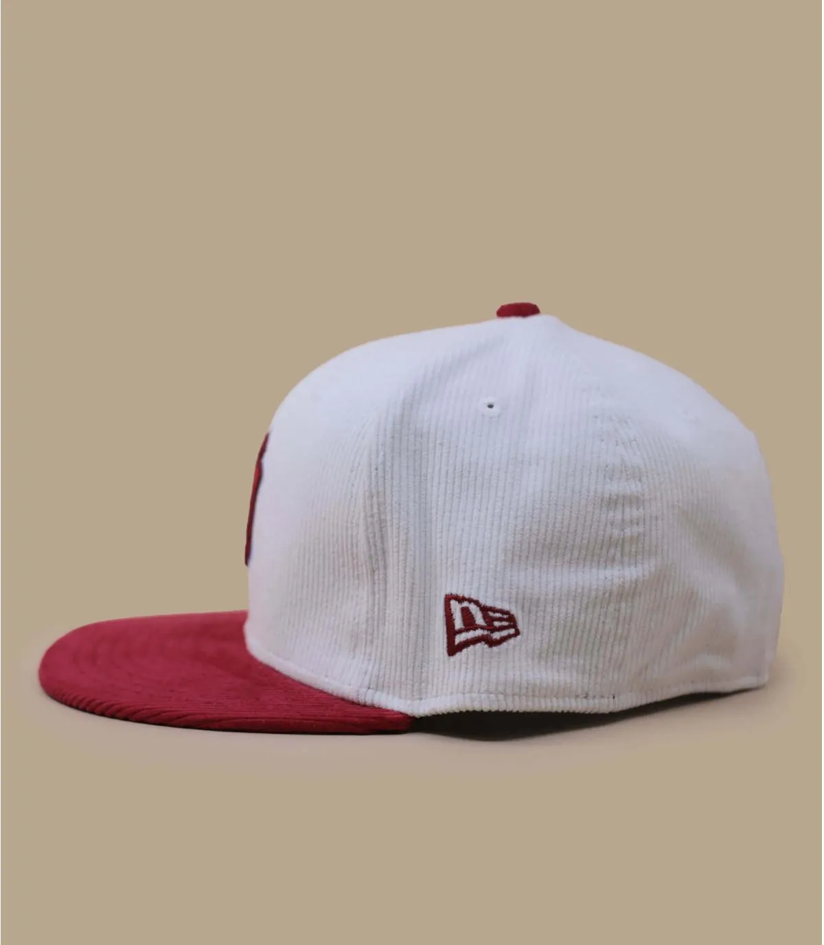 Cappello fitted NY rosso beige a costeCappellini Cord 59Fifty NY offwhite red     