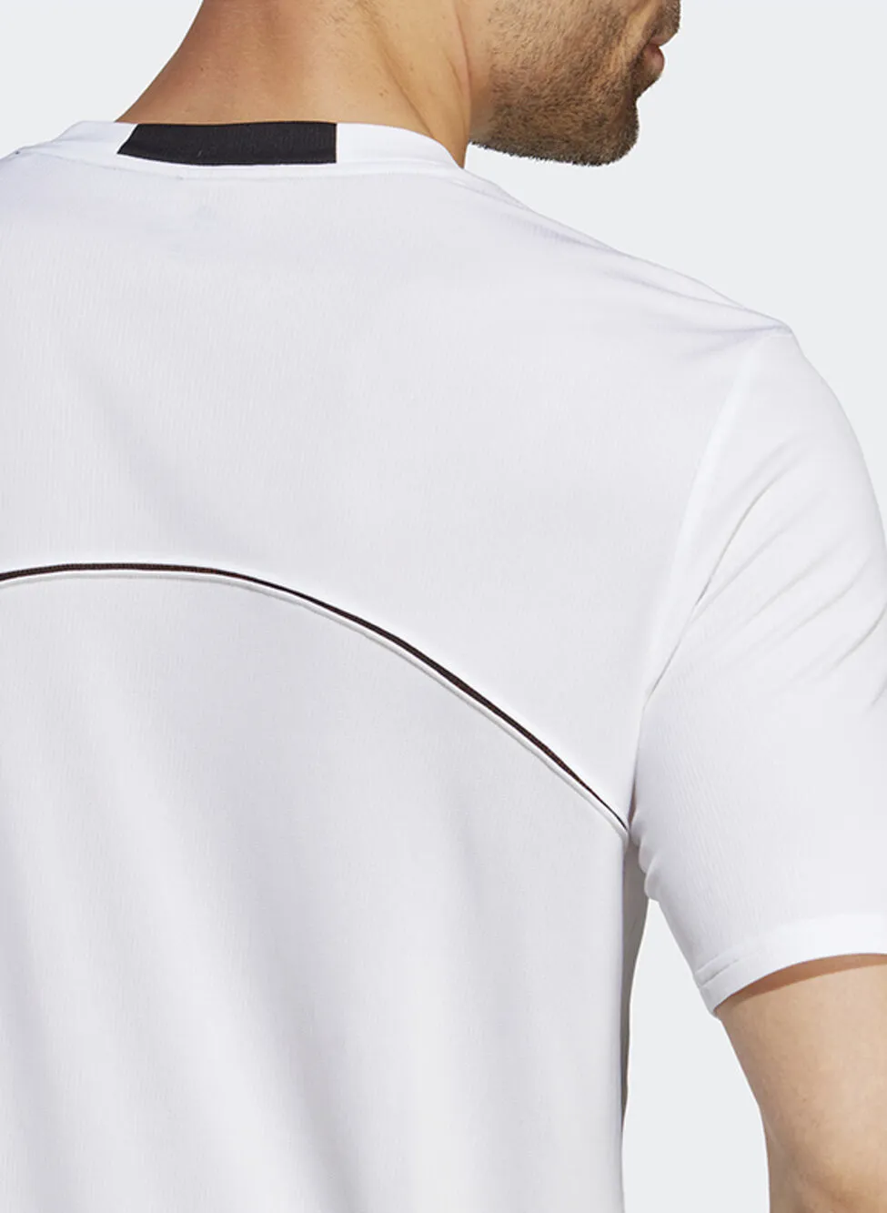 maglia designed for movement