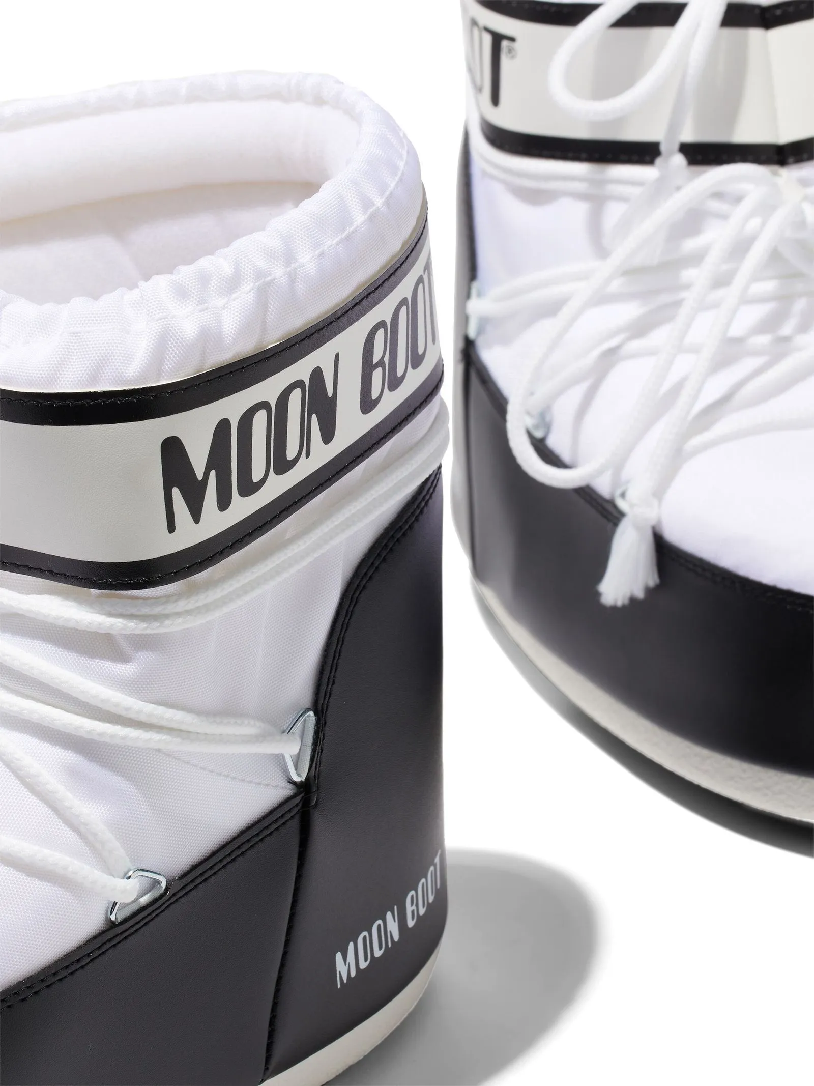 MOON BOOT Calzature,Stivaletti Icon Low Bianco in Nylon 